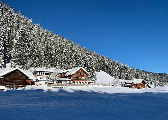 Szálloda Alpenhotel Kueren